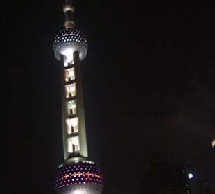 Fernsehturm über 300 Meter hoch