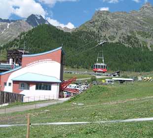 Seilbahn zum Gletscher 50m entfernt