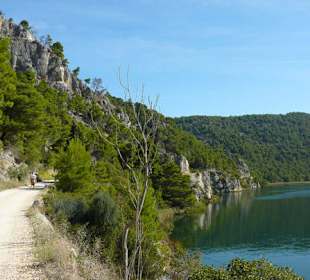 Wanderrundweg zu den Krka-Wasserfällen