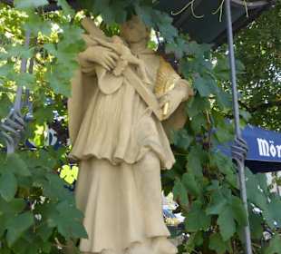 Altstadt Iphofen – St. Nepomuk / Goldener Stern