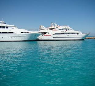 Lti Titanic Beach