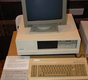 Wystawa "Technika komputerowa"