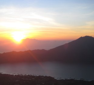 Sonnenaufgang als Belohnung für den Aufstieg