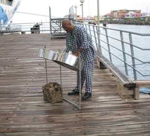 Dominica - Roseau/ Willkommen