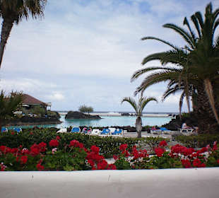 In Puerto de la Cruz bei den Schwimmbädern