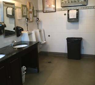 Brick Alley Pub & Restaurant