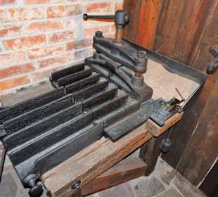 In der Beschußkammer des Museums