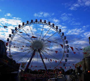 Riesenrad vom weiten