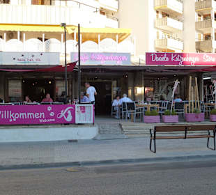 Das "neue" Cafe Katzenberger größer