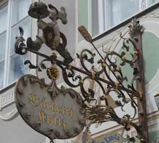 Schöne Zunftzeichen in Garmisch-Partenkirchen