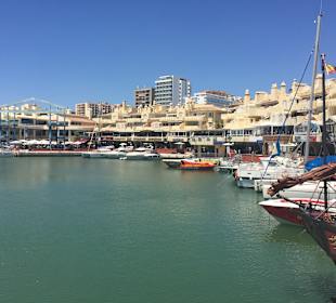 Hafen Puerto Marina