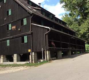 Haupt- und Landgestüt Marbach