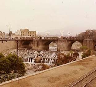 Brücke über den Fluss Rimac