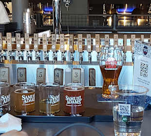 Theke im oberen Bereich 