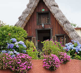 Schilfgedecktes Haus in Santana auf Madeira