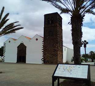 Iglesia Nuestra Senora de la Candelaria in La Oliv