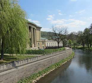 Blick von der Ludwigsbrücke zum Regentenbau