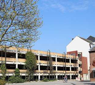 Parkhaus im Zentrum