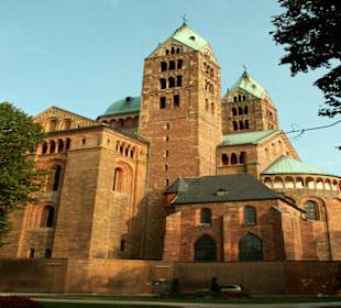 Kaiserdom, Außenansicht