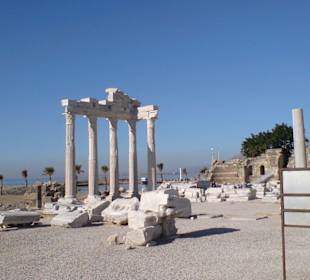 Ausflug nach Side. Heiligabend 2006. Apollotempel