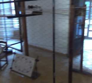 Erdgeschoss - Mechanischer Webstuhl