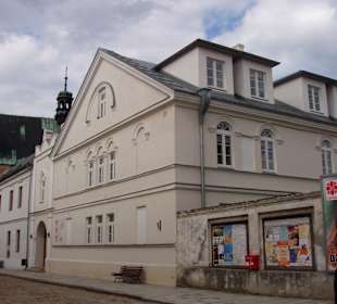 Kamienica przy ulicy Opatowskiej