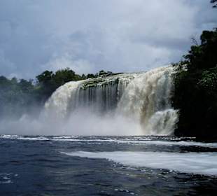 Wasserfälle in Canaima
