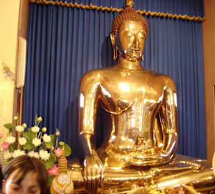 Goldene Buddha