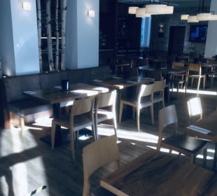 Frühstücksraum  RiKu HOTEL Neu-Ulm