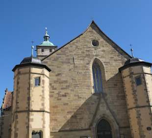 Die Kirche St. Johannis am Martin-Luther-Platz