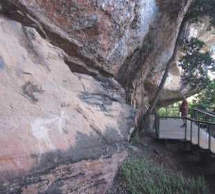 Felsüberhang (Shelter) der Nourlangie Art Site