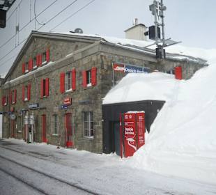 Ospizio Bernina im Winter