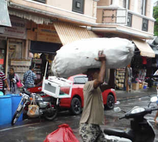 Das Leben in Port Louis, ungeschminkt