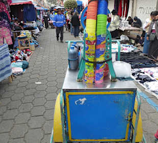 Samstag ist die ganze Stadt ein großer Markt
