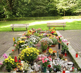 Кладбище Ольсдорф, Гамбург, 16 сентября 2013 года