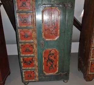 Im Magazin des Fichtelgebirgsmuseums