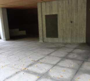 Skulptur Der Auferstandene Unterlenningen