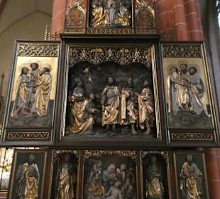 Im Kaiserdom St. Bartholomäus in Frankfurt