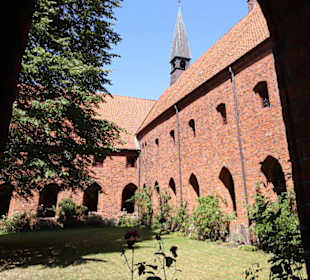 St. Mariæ Kirke mit Karmeliterkloster 