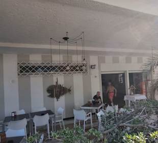 Kleine Speisen, Eis und Drinks 