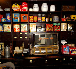 Alter Kolonialwarenladen