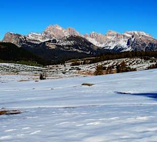 Seiseralm im Schnee - Geislergruppe