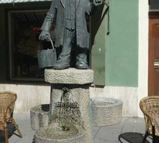 Der Gurken-Alex-Brunnen (Coburg, Herrengasse)