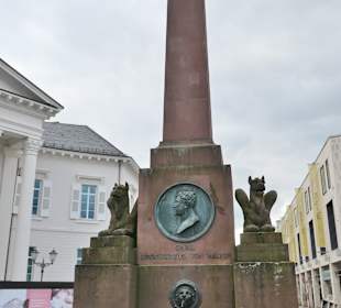 Verfassungssäule oder Großherzog-Karl-Denkmal