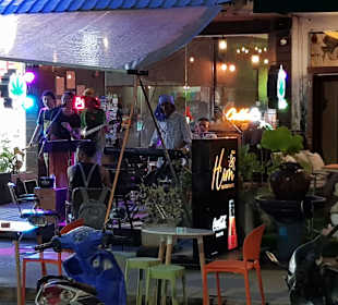 Chaweng Road