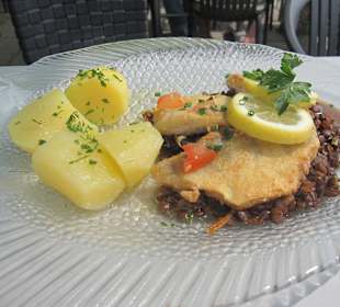 Zanderfilet auf Linsengemüse