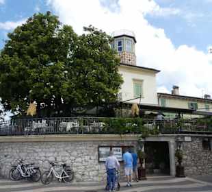 Schattige Terrasse