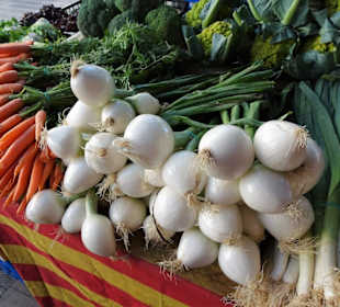 Impressionen vom Obst- und Gemüsemarkt in Figueres