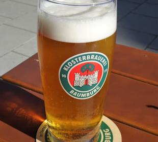 Nachmittagsbier auf der Terrasse