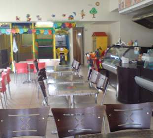 SAVVAS FAMILY - CLUB CENTER